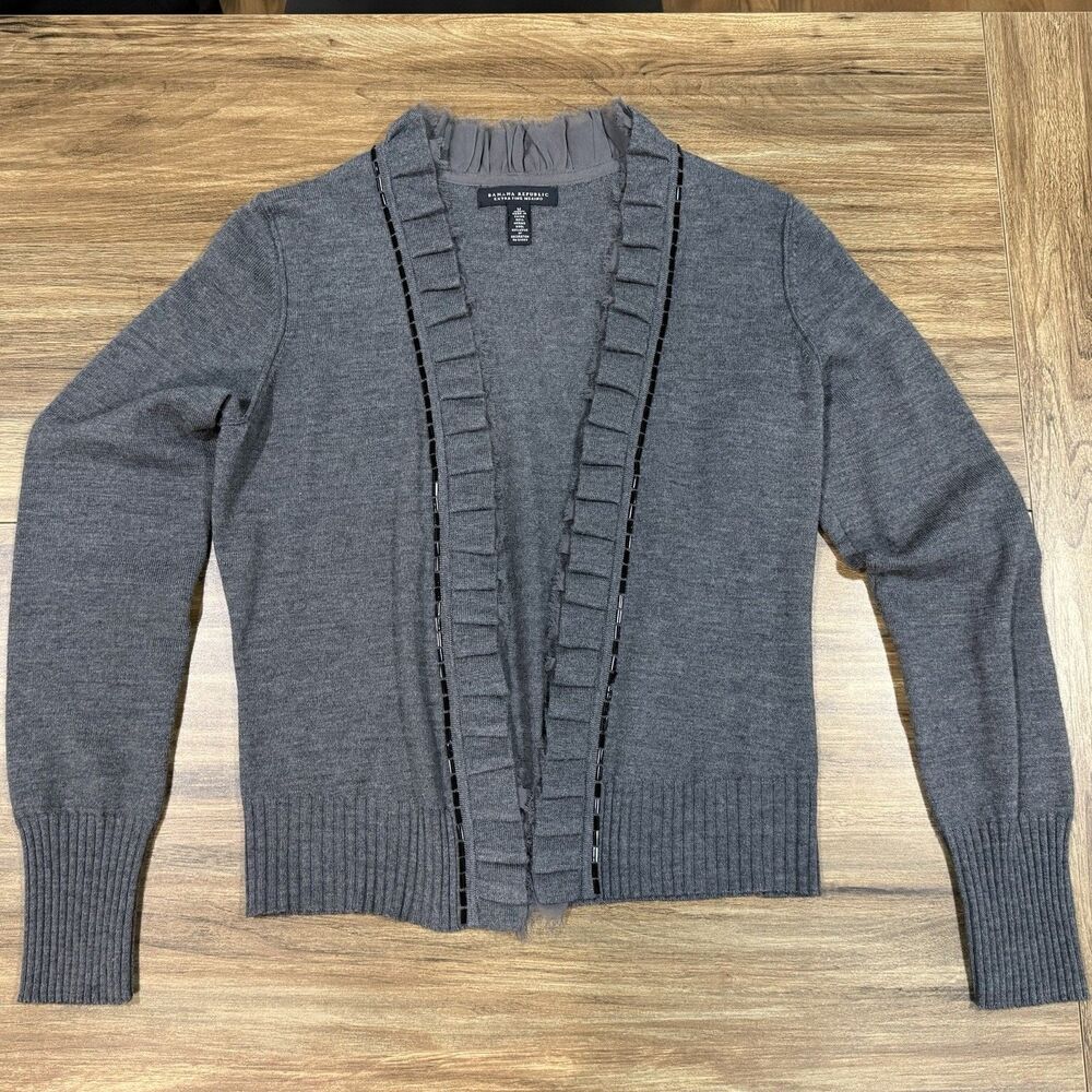 Banana Republic 100% Merino Wool Cardigan Women Sz M Gray Ruffled Long Sleeve